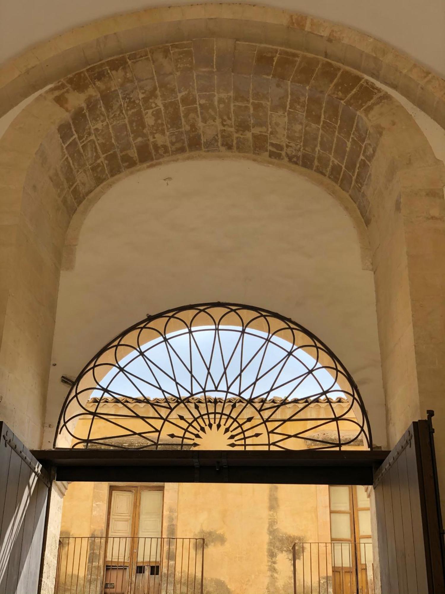 Room 55 Noto Exterior photo